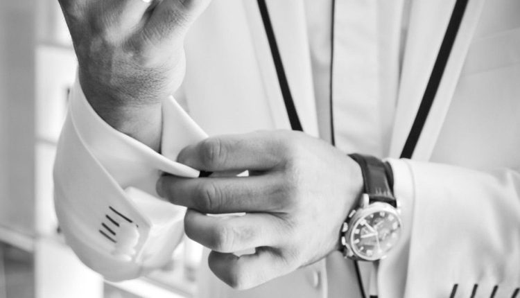 Illustration of Smart Ring Watch: Heart Rate, Sleep& Fitness Tracking